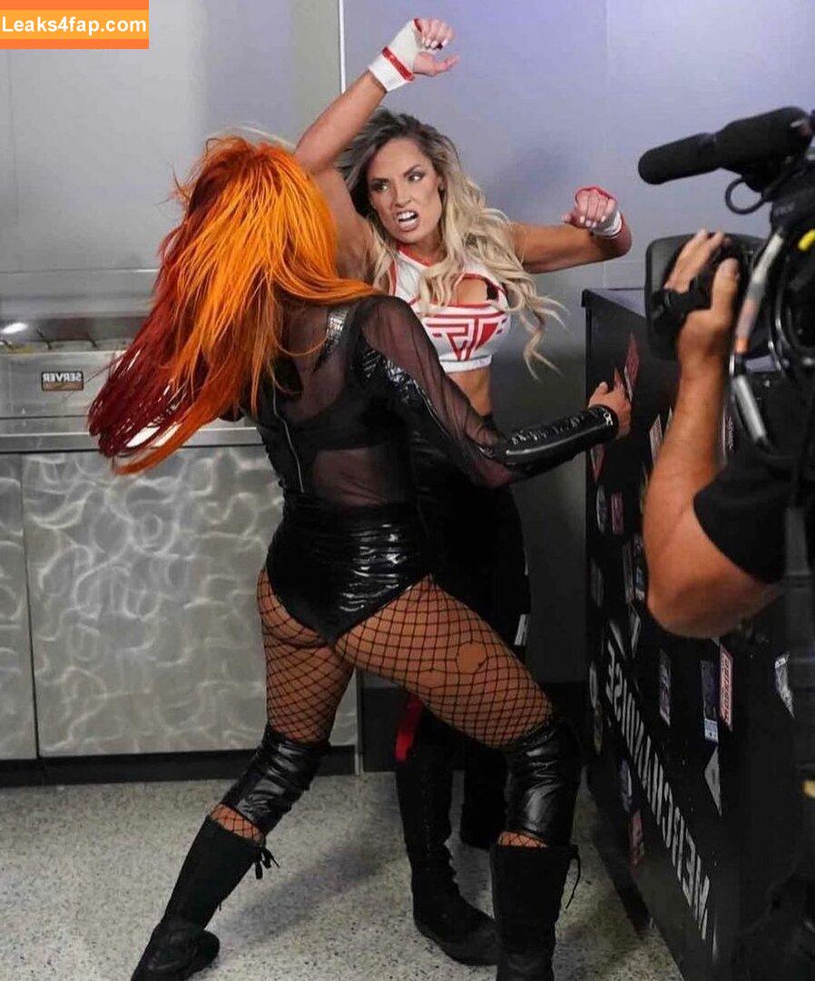 Trish Stratus / trishstratuscom leaked photo photo #0803