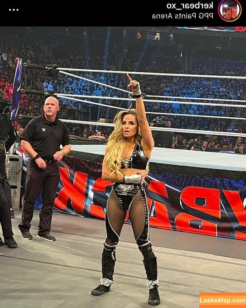 Trish Stratus / trishstratuscom слитое фото фото #0842