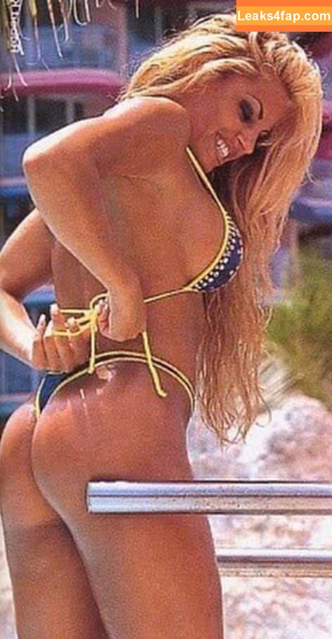 Trish Stratus / trishstratuscom leaked photo photo #0858