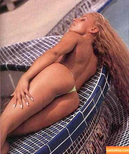 Trish Stratus / trishstratuscom leaked photo photo #0859