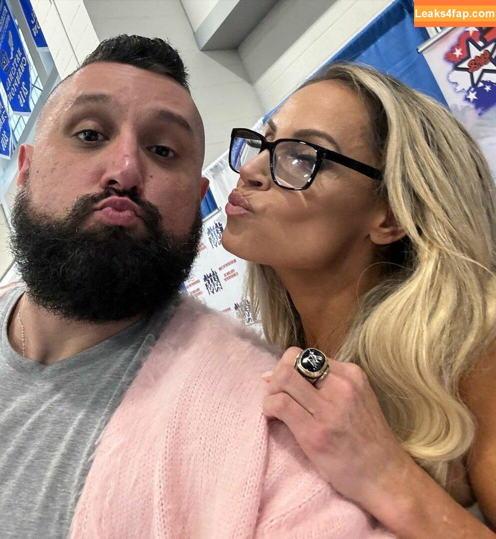 Trish Stratus / trishstratuscom leaked photo photo #0970
