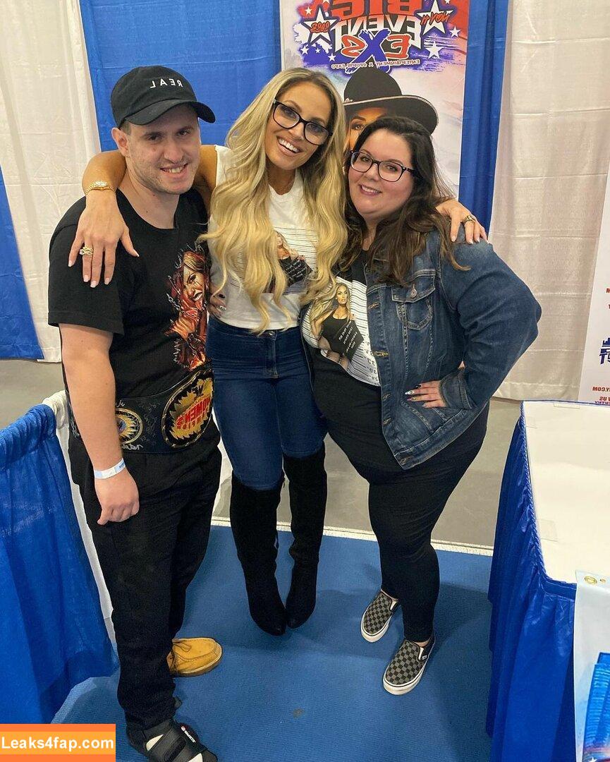 Trish Stratus / trishstratuscom leaked photo photo #0977