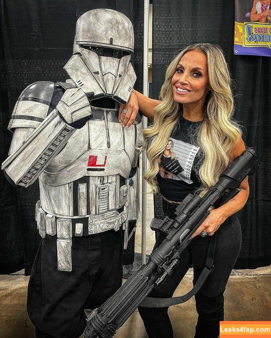 Trish Stratus / trishstratuscom leaked photo photo #0988