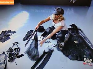 Trish Stratus photo #0064