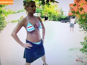 Trish Stratus photo #0121