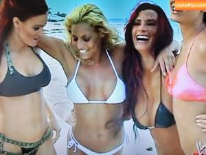 Trish Stratus photo #0126