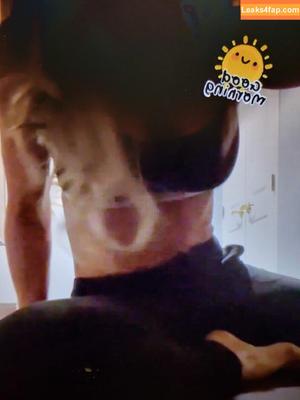 Trish Stratus photo #0330