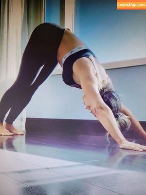 Trish Stratus photo #0341