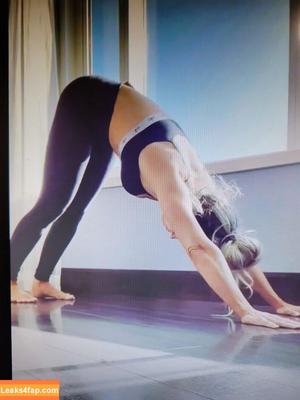 Trish Stratus photo #0344