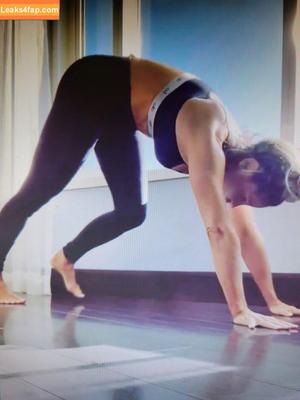 Trish Stratus photo #0349