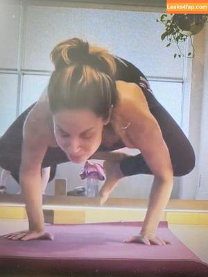 Trish Stratus photo #0387