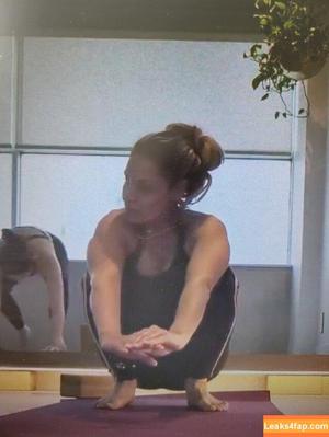 Trish Stratus photo #0390