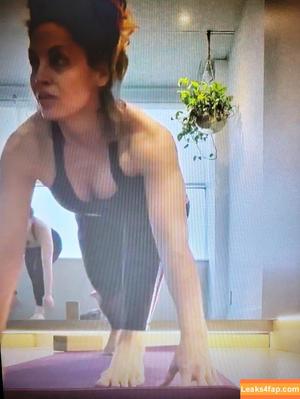 Trish Stratus photo #0405