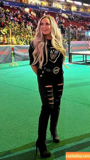 Trish Stratus photo #0417