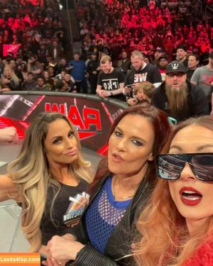 Trish Stratus photo #0479