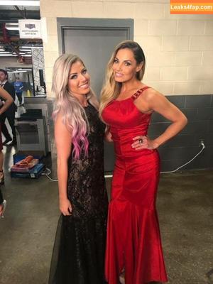 Trish Stratus photo #0488