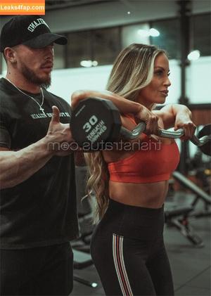 Trish Stratus photo #0495