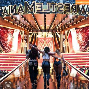 Trish Stratus photo #0539