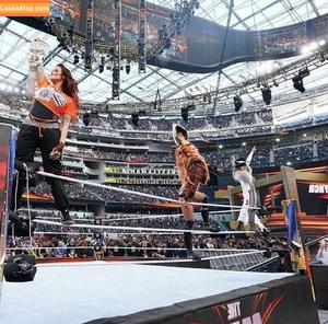 Trish Stratus photo #0548