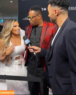 Trish Stratus photo #0561