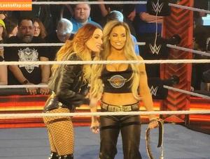 Trish Stratus photo #0590