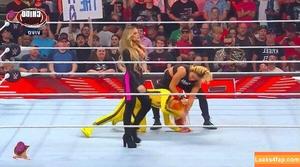 Trish Stratus photo #0690