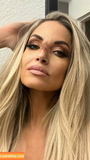 Trish Stratus photo #0759