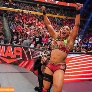 Trish Stratus photo #0768