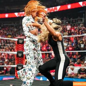 Trish Stratus photo #0778