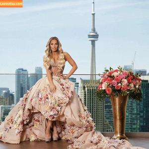 Trish Stratus photo #0780