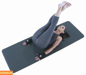 Trish Stratus photo #0866