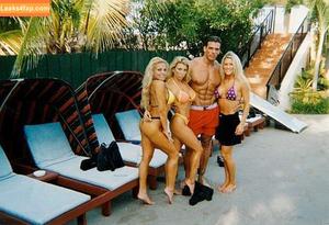 Trish Stratus photo #0898