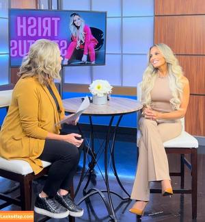 Trish Stratus photo #0909