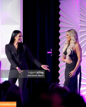 Trish Stratus photo #0920