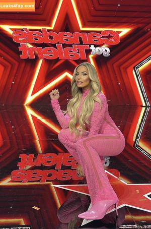 Trish Stratus photo #0942