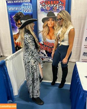 Trish Stratus photo #0969