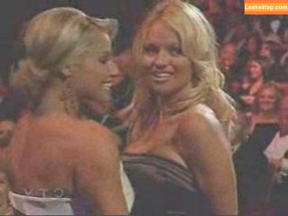 Trish Stratus / trishstratuscom leaked photo photo #1009