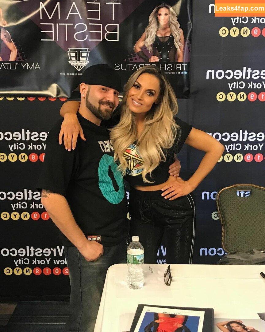 Trish Stratus / trishstratuscom leaked photo photo #1022