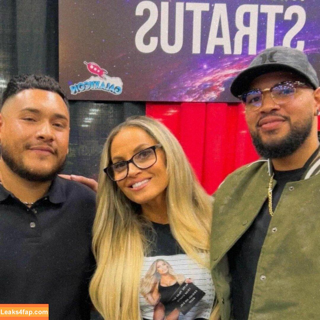 Trish Stratus / trishstratuscom leaked photo photo #1029