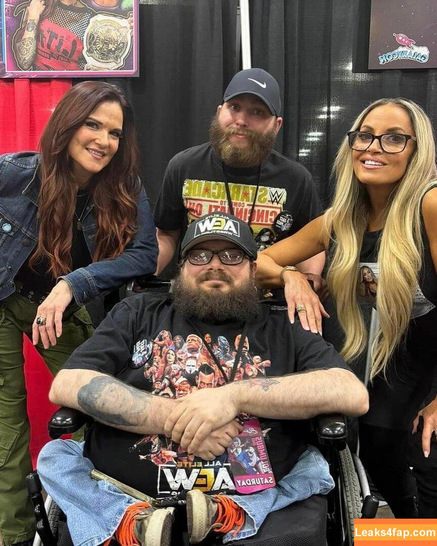 Trish Stratus / trishstratuscom leaked photo photo #1041