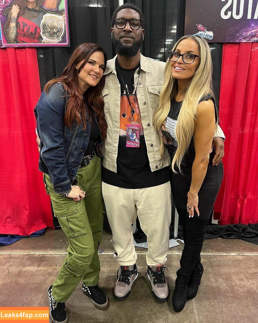 Trish Stratus / trishstratuscom leaked photo photo #1047