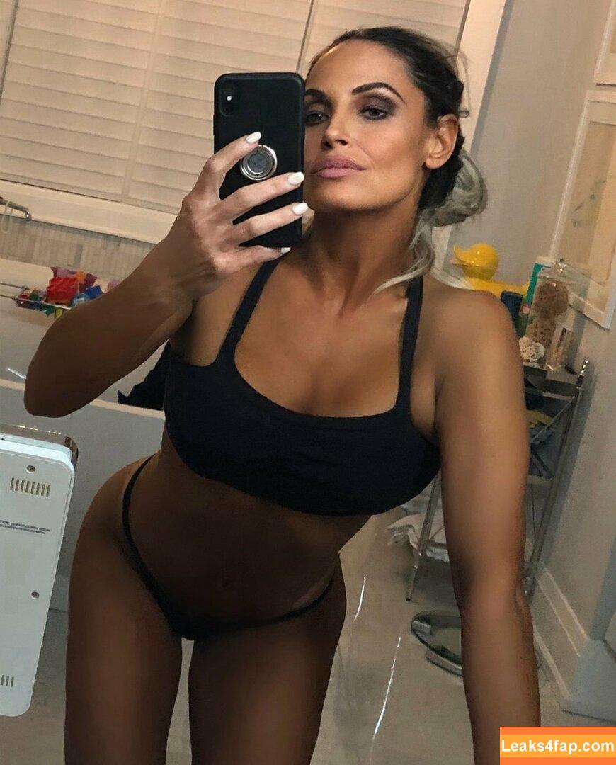 Trish Stratus / trishstratuscom leaked photo photo #1062