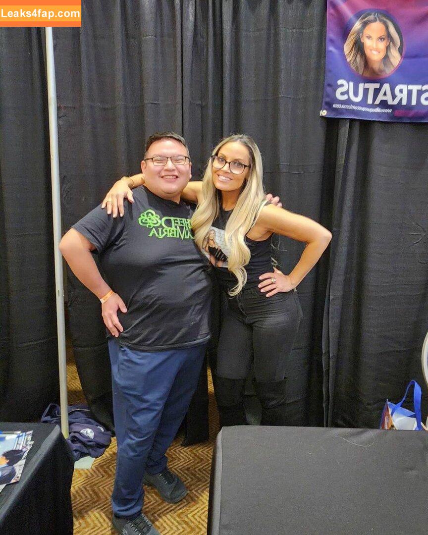 Trish Stratus / trishstratuscom leaked photo photo #1150