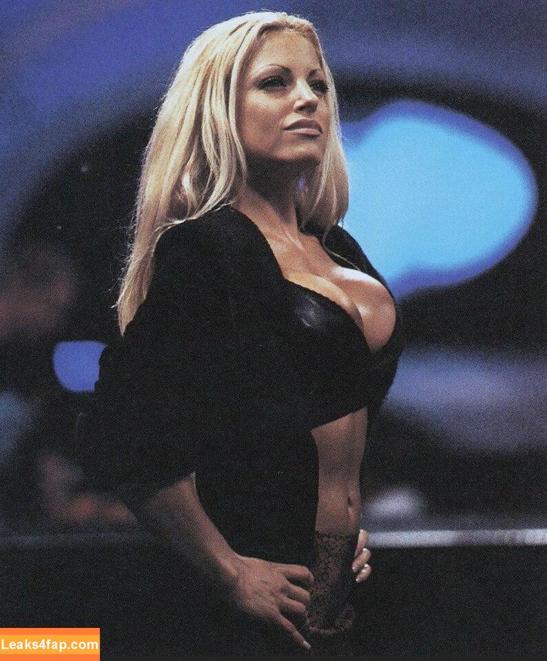 Trish Stratus / trishstratuscom leaked photo photo #1162