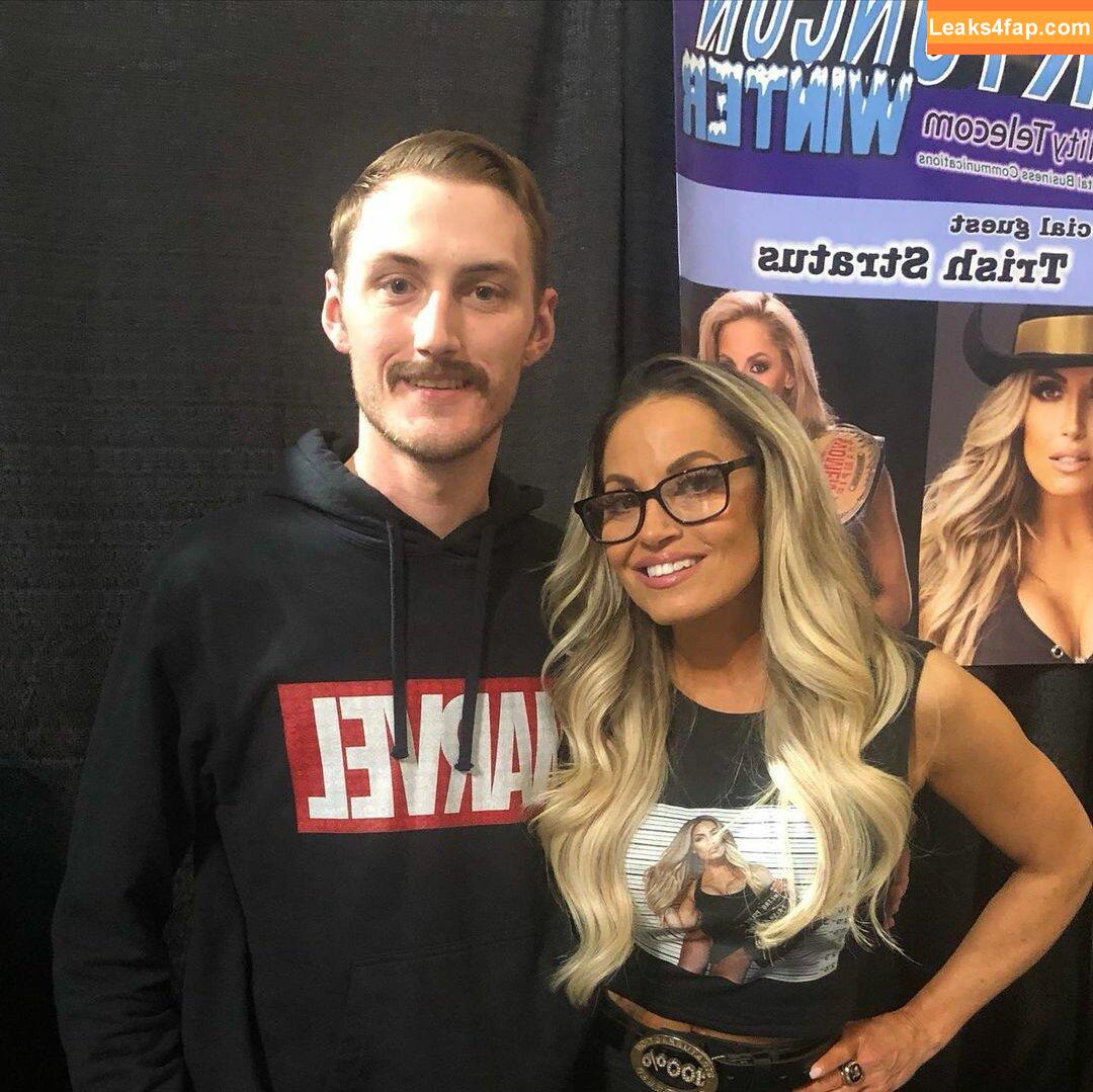 Trish Stratus / trishstratuscom leaked photo photo #1215