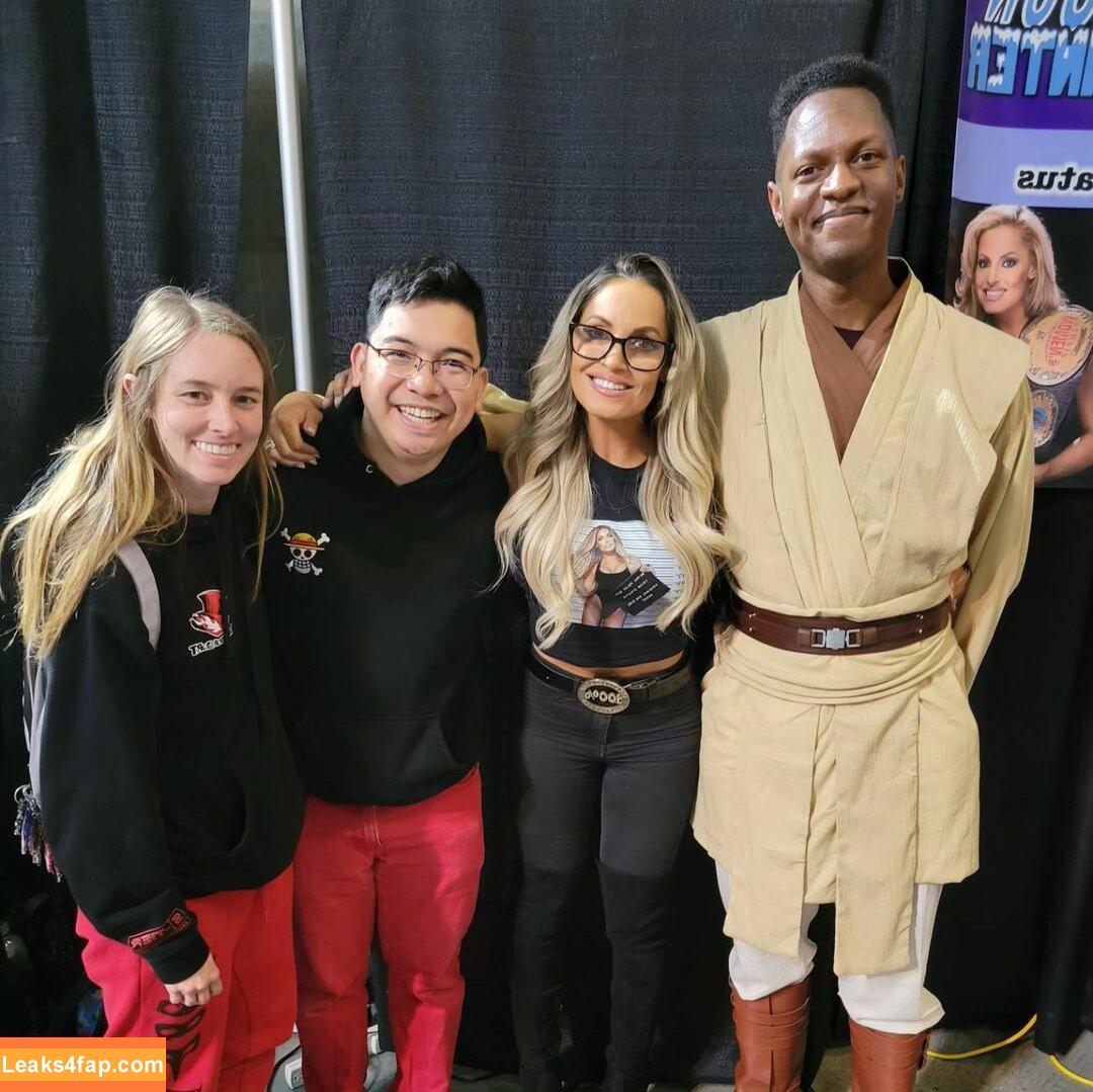 Trish Stratus / trishstratuscom leaked photo photo #1224