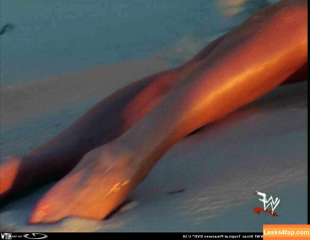 Trish Stratus / trishstratuscom leaked photo photo #1226