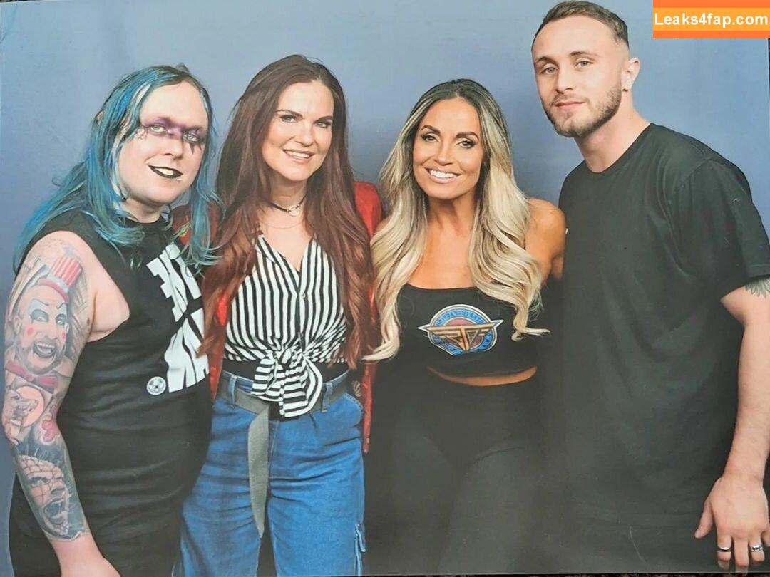 Trish Stratus / trishstratuscom leaked photo photo #1237