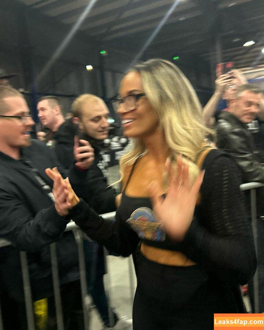 Trish Stratus / trishstratuscom leaked photo photo #1247