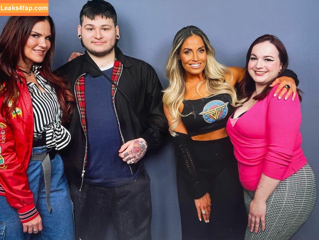 Trish Stratus / trishstratuscom leaked photo photo #1248